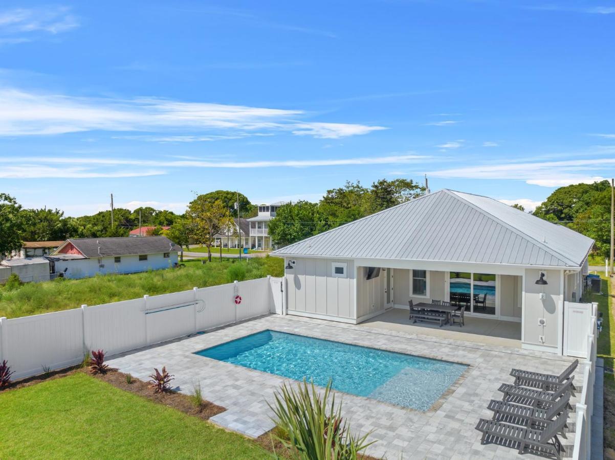 Brand New Home With In-Ground Pool, Four Houses From Beautiful Laguna Beach Panama City Beach Exterior photo