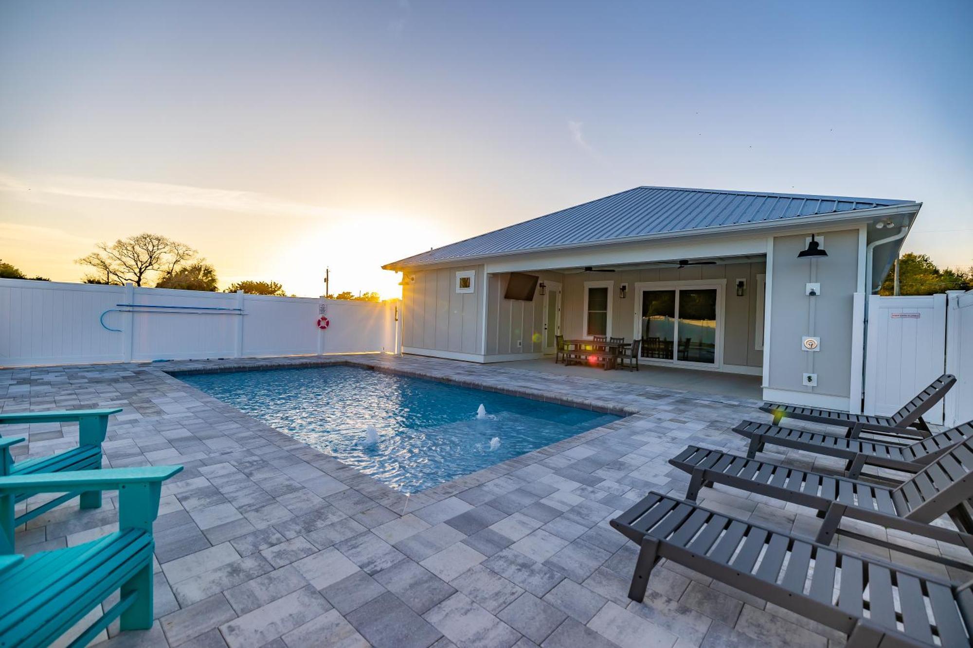 Brand New Home With In-Ground Pool, Four Houses From Beautiful Laguna Beach Panama City Beach Exterior photo