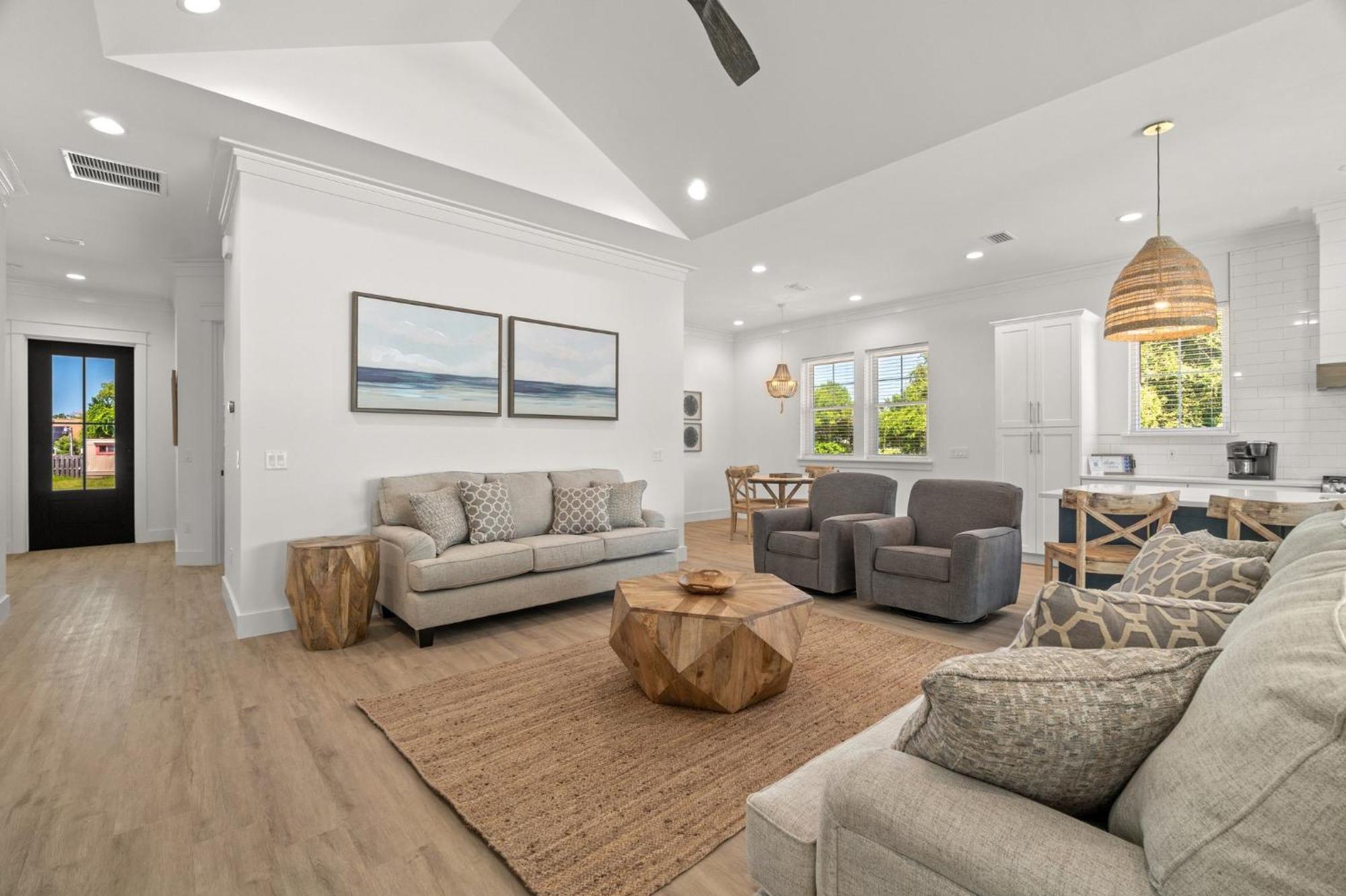 Brand New Home With In-Ground Pool, Four Houses From Beautiful Laguna Beach Panama City Beach Exterior photo